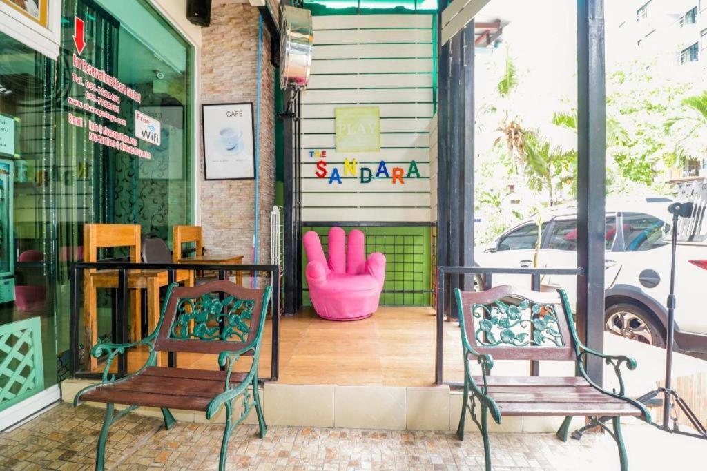 Oyo 146 Rivana Boutique By Sandara باتايا المظهر الخارجي الصورة